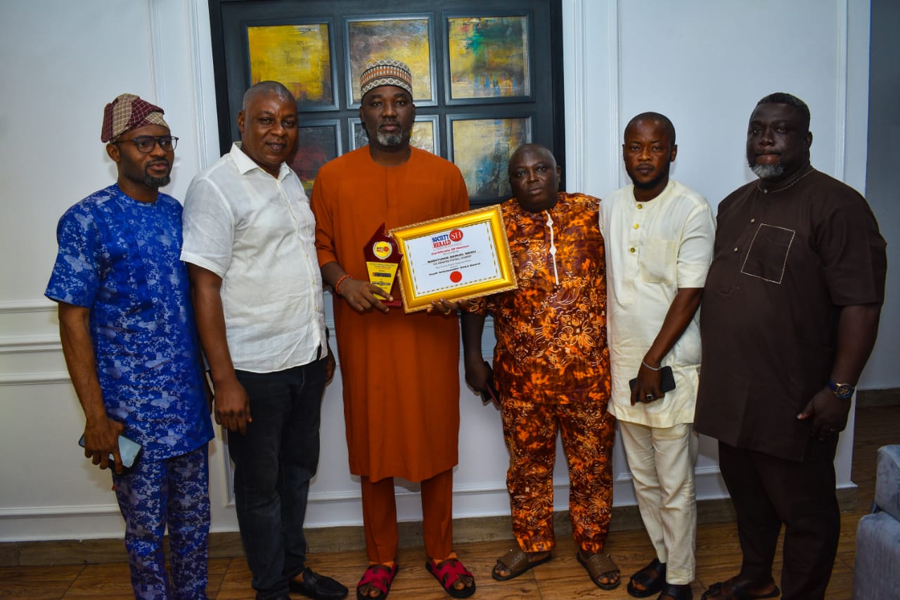 Hon. Babatunde Samuel Seidu, a highly regarded Lagos individual, receives honored certification and accolades as Youth Ambassador from Society Herald Magazine Online…Acknowledging his tireless and selfless dedication to humanitarian causes and promoting youth empowerment