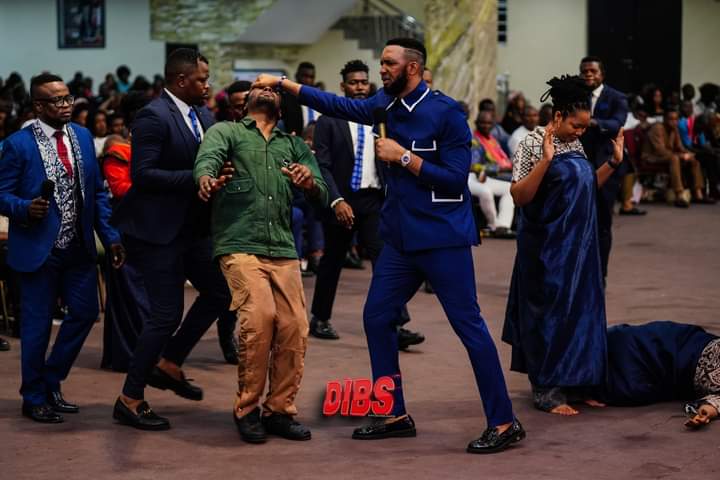 Dr. Chris Okafor inspires believers at Grace Nation, reminding them that the Spirit of God equips them to rise above struggles and walk in triumphant freedom…Virtue Exceeds Adversity